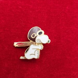 Vintage Snoopy Flying Ace Enamel Lapel Pin - White & Brown with Red Scarf